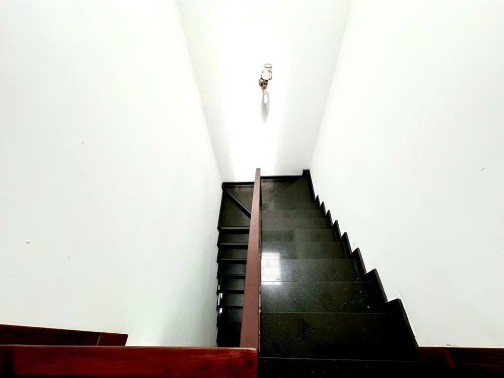 Bán Nhà 2 Tầng Gò Vấp - 56m2 Nguyễn Duy Cung - Giá 3.8 Tỷ