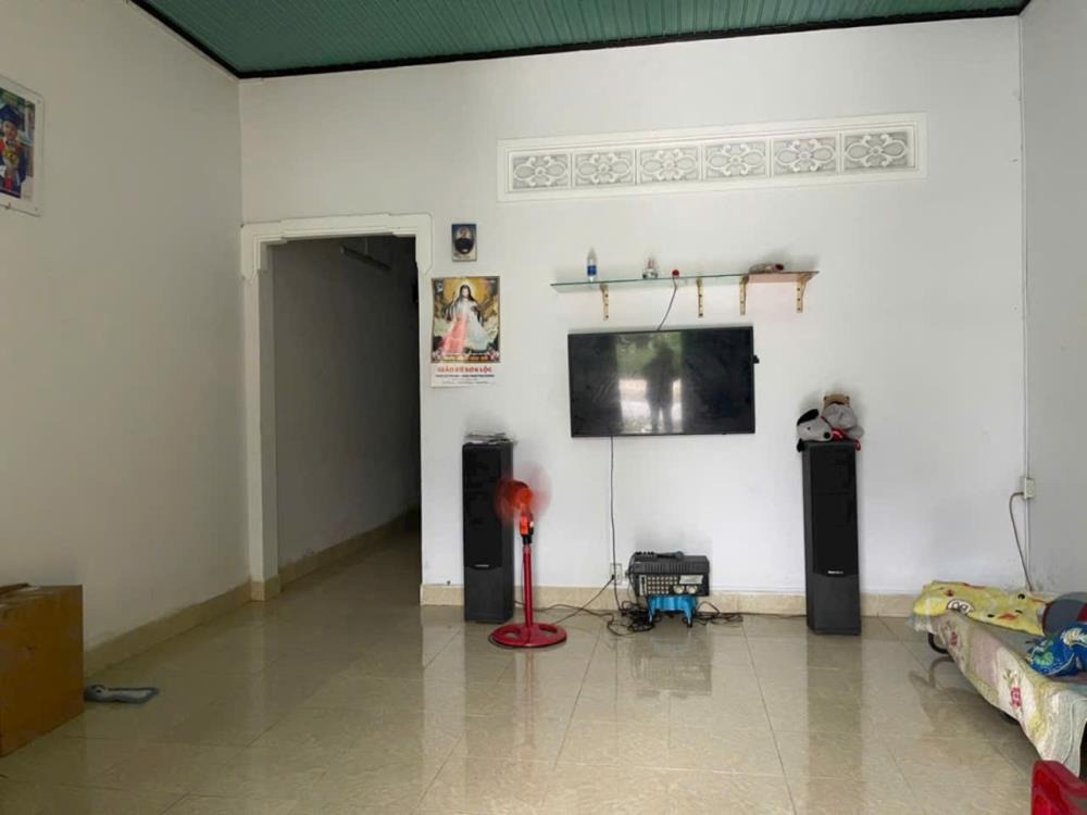 Nhà Hẻm Xã Phước Vĩnh An, Củ Chi: 300m2 Full Thổ Cư, Giá 4.5 Tỷ