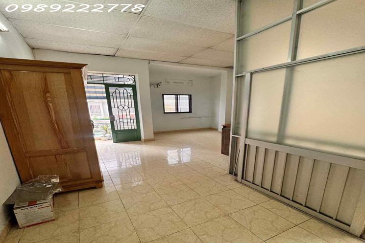 BÁN NHÀ GẤP NGUYỄN  TRÃI .Q1 - 33M2 NGANG 4M - 4 TẦNG - GẦN HXH - TRẦN ĐÌNH XU - NGUYỄN CƯ TRINH 