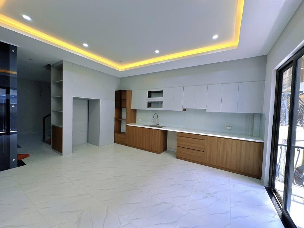 Vương Thừa Vũ Thanh Xuân - Phân Lô - 6 Tầng - Kinh Doanh - Giá Tốt