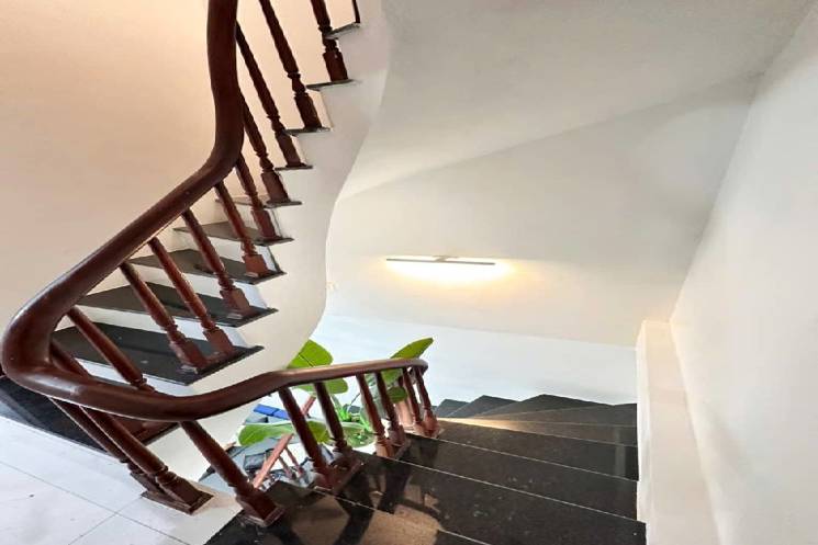 Bán nhà đẹp - Trung tâm Cầu Giấy - 30m2 4 tầng nhỉnh 8  tỷ