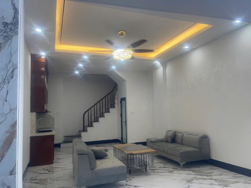 Bán nhà Khương Trung Thanh Xuân - 4 Tầng, Lô Góc, Kinh Doanh - 5 Tỷ
