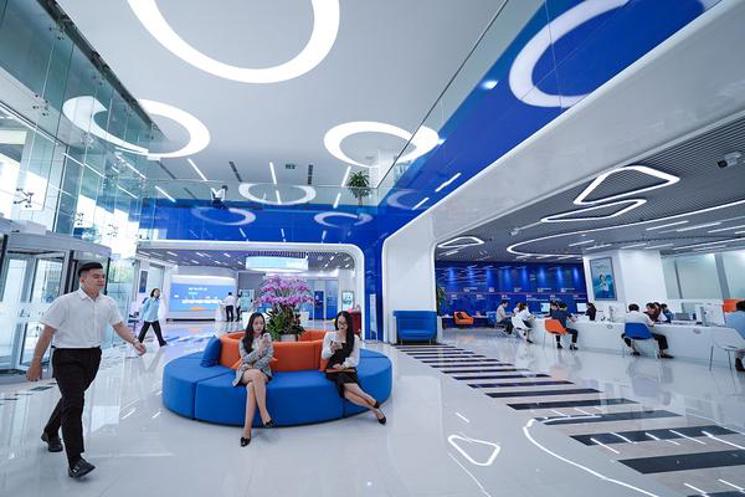 MẶT PHỐ HÒA MÃ - TÒA VĂN PHÒNG 8 TẦNG + HẦM - 187M² - MT 7M - DÒNG TIỀN HẤP DẪN