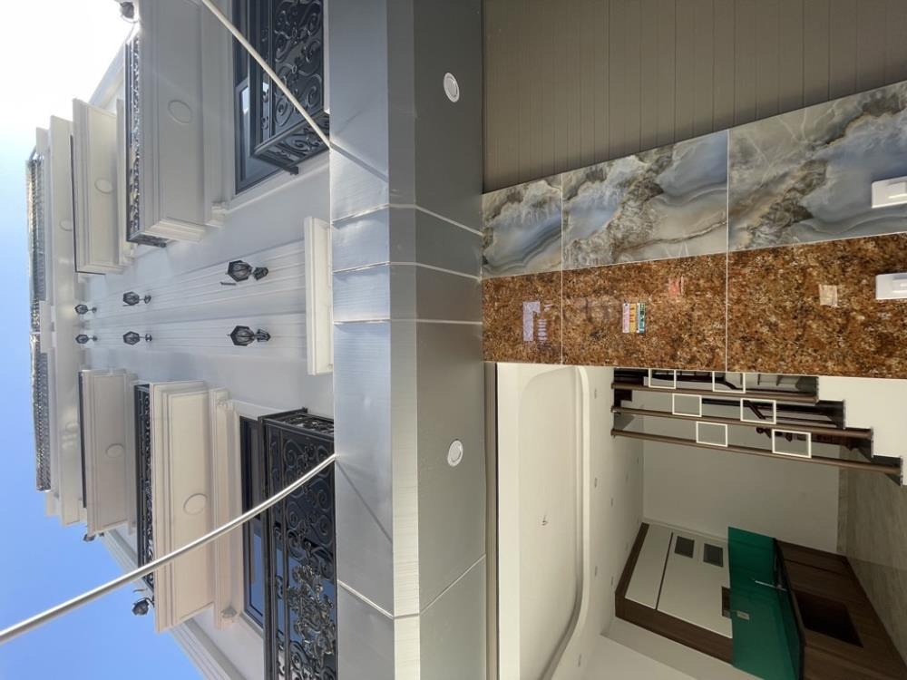 Bán nhà Xuân Phương 35m2, 5 tầng, Ô tô vào nhà, Giá 6 tỷ
