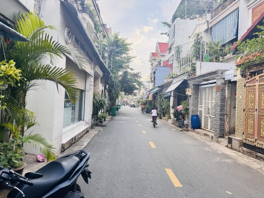 Bán Đất Tặng Dãy Trọ Bình Chiểu, Thủ Đức - 187m² - Kinh Doanh Khủng
