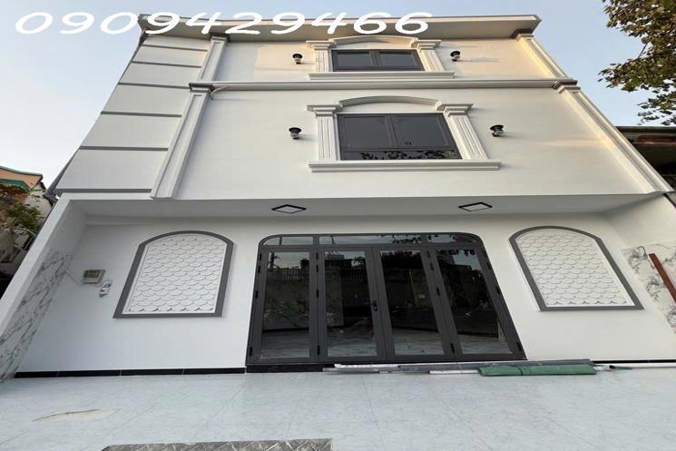 CHỈ 4.5 TỶ
NHÀ HIẾM - MẶT TIỀN ĐƯỜNG - NGANG GẦN 7M -  SỔ HỒNG RIÊNG- KHU DÂN CƯ KO QUY HOẠCH- NHÀ