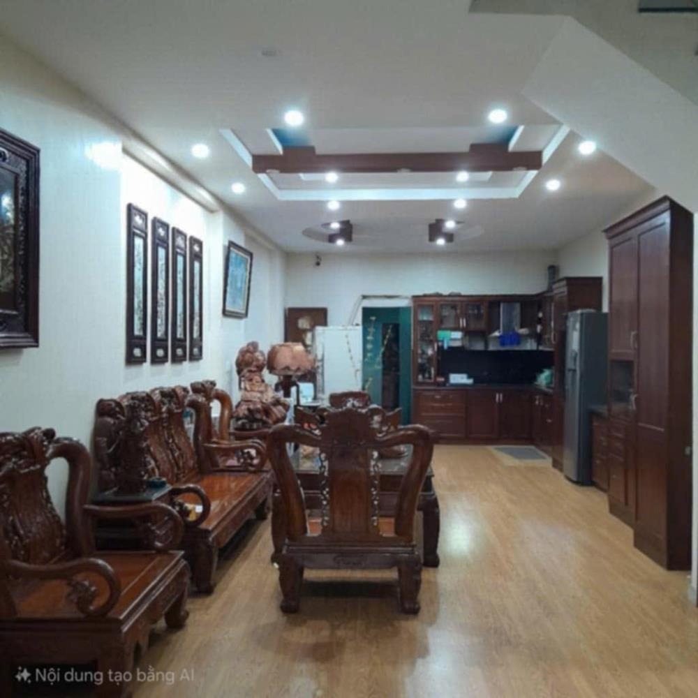 Nhà đẹp Tây Hồ - Xuân La: 75m2, 4 Tầng, Lô Góc, Giá 19.5 Tỷ