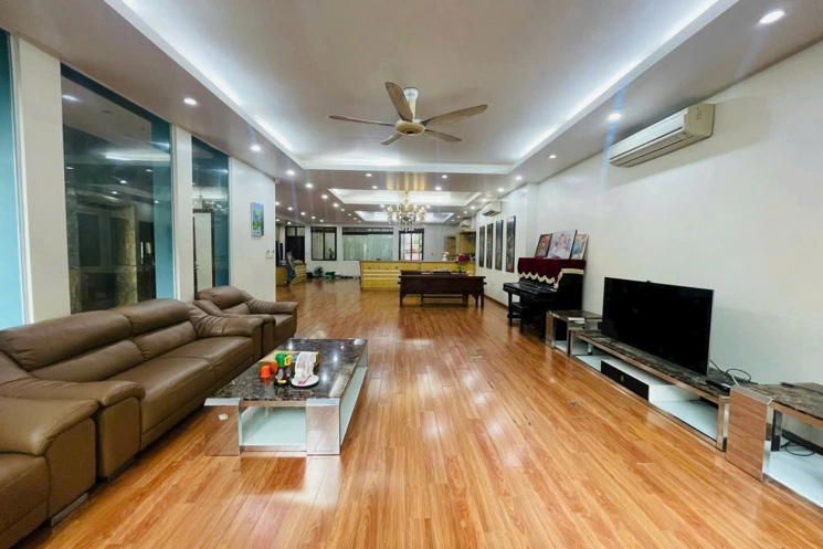 SIÊU PHẨM CẦU GIẤY PHỐ HOA BẰNG 
KINH DOANH KHÁCH SẠN, EPATMEN,BNB SIÊU ĐỈNH.
PHÂN LÔ CHIA CĂN