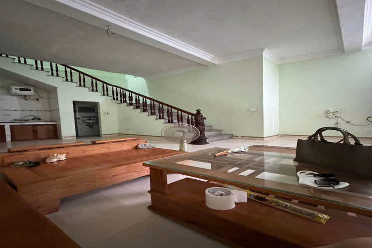Bán nhà 50 m2 Lệ Chi - Gia Lâm, Giá 3.5 tỷ, LH 0985865658