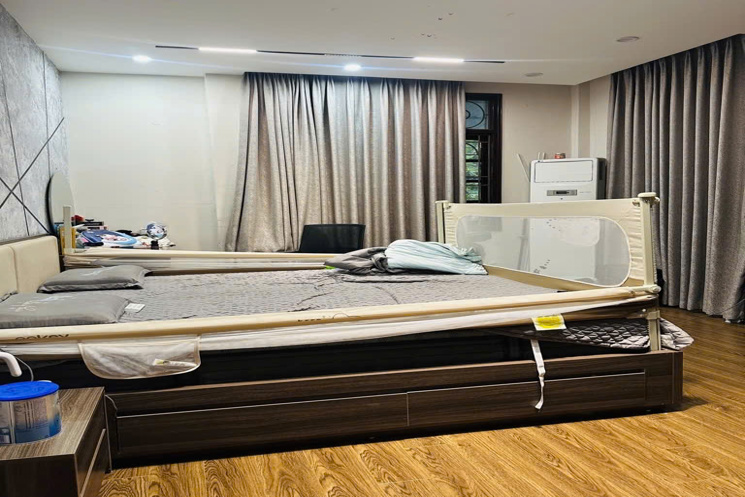 Kinh Doanh Đỉnh, Ô tô, Lô Góc, ngay chợ Canh 75,6m2 - 4T, giá 15.5 tỷ