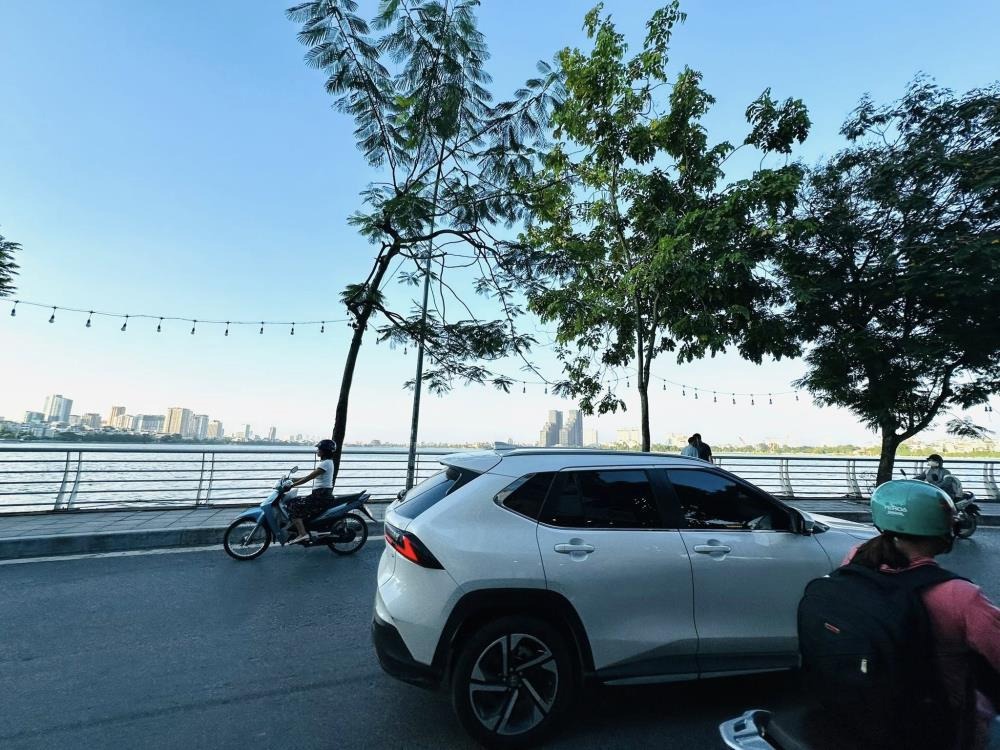 Bán nhà mặt phố Trích Sài, View Hồ Tây - 54 tỷ - 5 Tầng - 57m2 - Mặt Tiền 4.5m