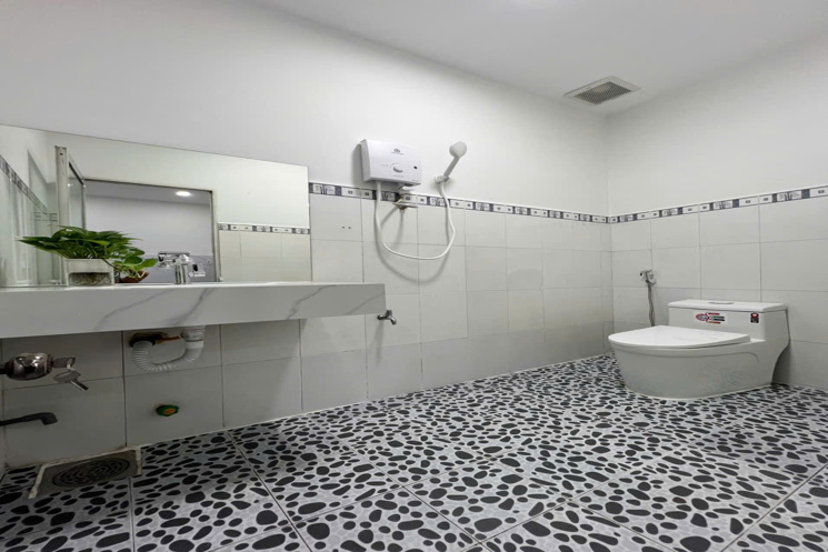 Căn nhà hẽm Cầu Dứa Phú Nông ngay Trung tâm phường Tây Nha Trang sát cạnh chợ,bách hóa xanh