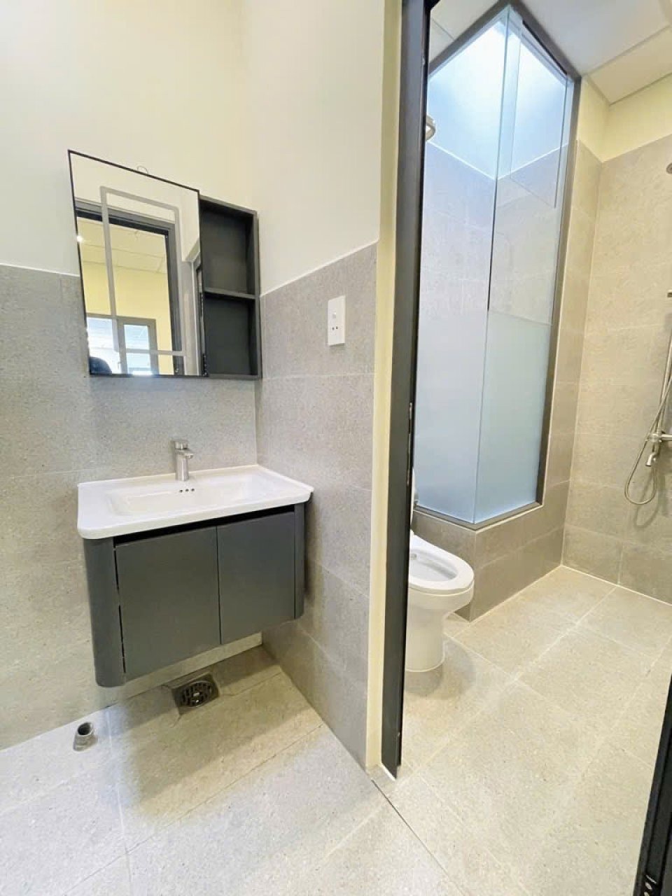 🏠 Nhà Vuông 2 Tầng, HXH, 45m2, An Phú Đông, Quận 12 - Giảm 90tr!