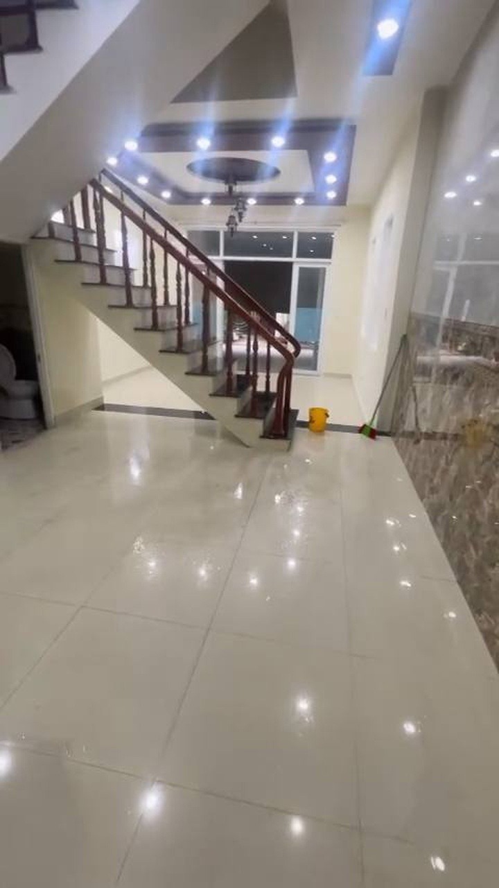 Bán Nhà Riêng Tây Lân, Bình Tân - 70m2, 2 Tầng, SHR, Hẻm Oto - Giá 2.25 Tỷ