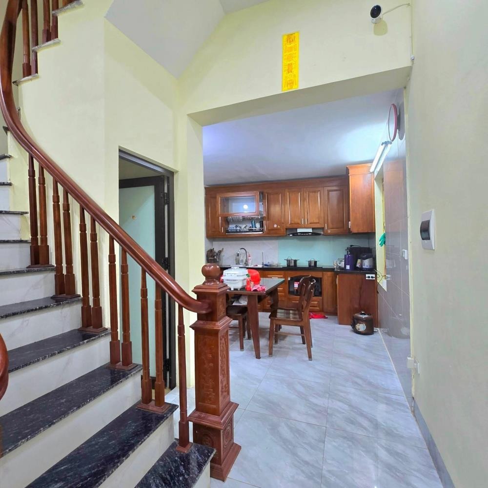 Bán nhà Cổ Nhuế 45-58m2, 3 Tầng, Mặt Tiền 4.1m, 8.2 Tỷ - Góc 3 Thoáng, Ô Tô Quay Đầu