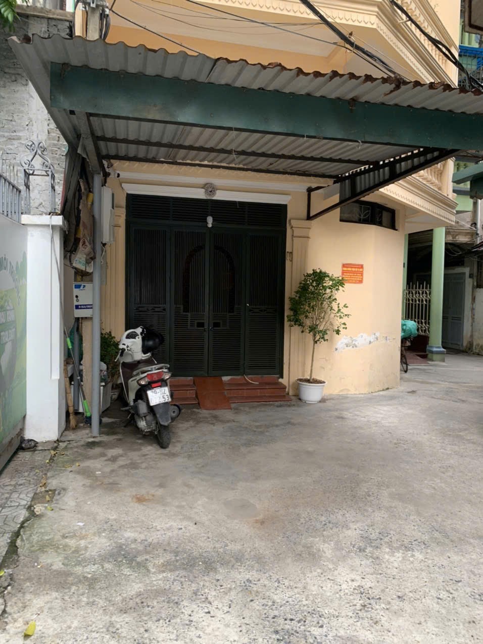 Cho Thuê Nhà Ngõ 128C Đại La, Hà Nội - 4 Phòng Ngủ, Ô Tô Đỗ Cửa