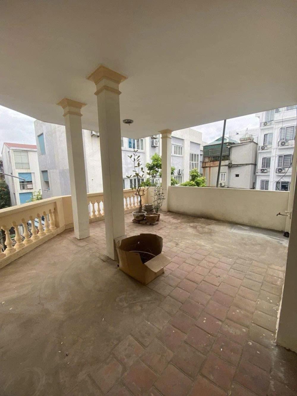 Cho Thuê Nhà Ngõ 128C Đại La, Hà Nội - 4 Phòng Ngủ, Ô Tô Đỗ Cửa