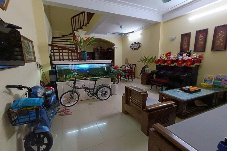Siêu phẩm Nhà Tây Hồ , 65m, 5 tầng, oto đỗ cửa, 2 thoáng trước và sau, có ô chờ thang máy, có oto