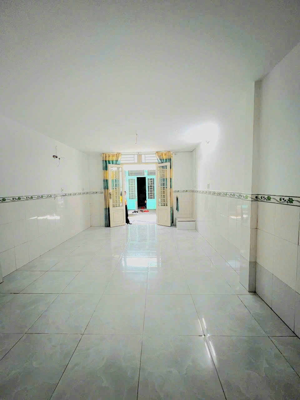 Bán Gấp Nhà Chính Chủ Hóc Môn Giá Chỉ 549 Triệu - Vị Trí Đắc Địa