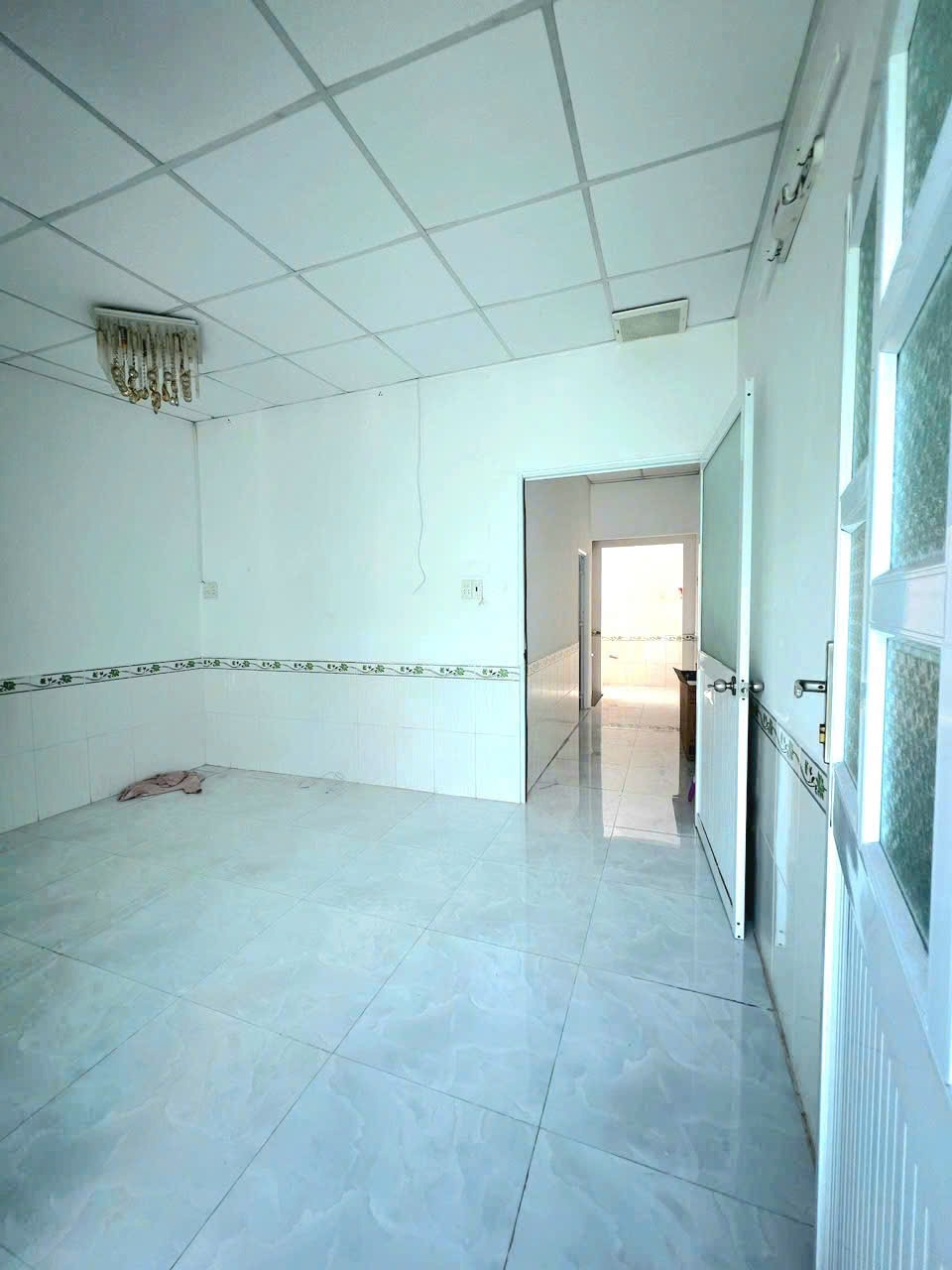 Bán Gấp Nhà Chính Chủ Hóc Môn Giá Chỉ 549 Triệu - Vị Trí Đắc Địa