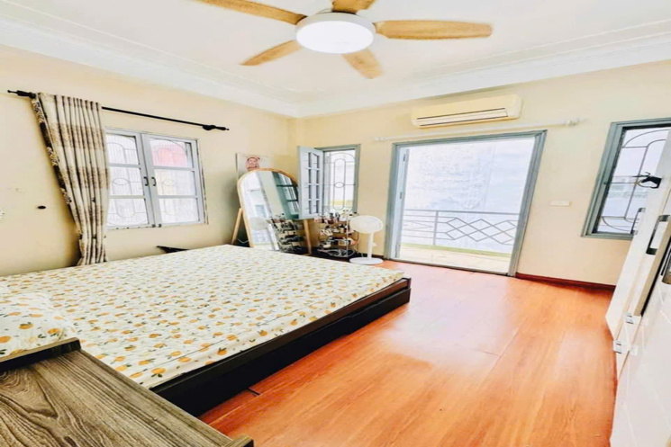 Hàng hiếm Nhà Tây Hồ  Trịnh Công Sơn 54m, 4 tầng, trung tâm Tây Hồ, full nội thất!