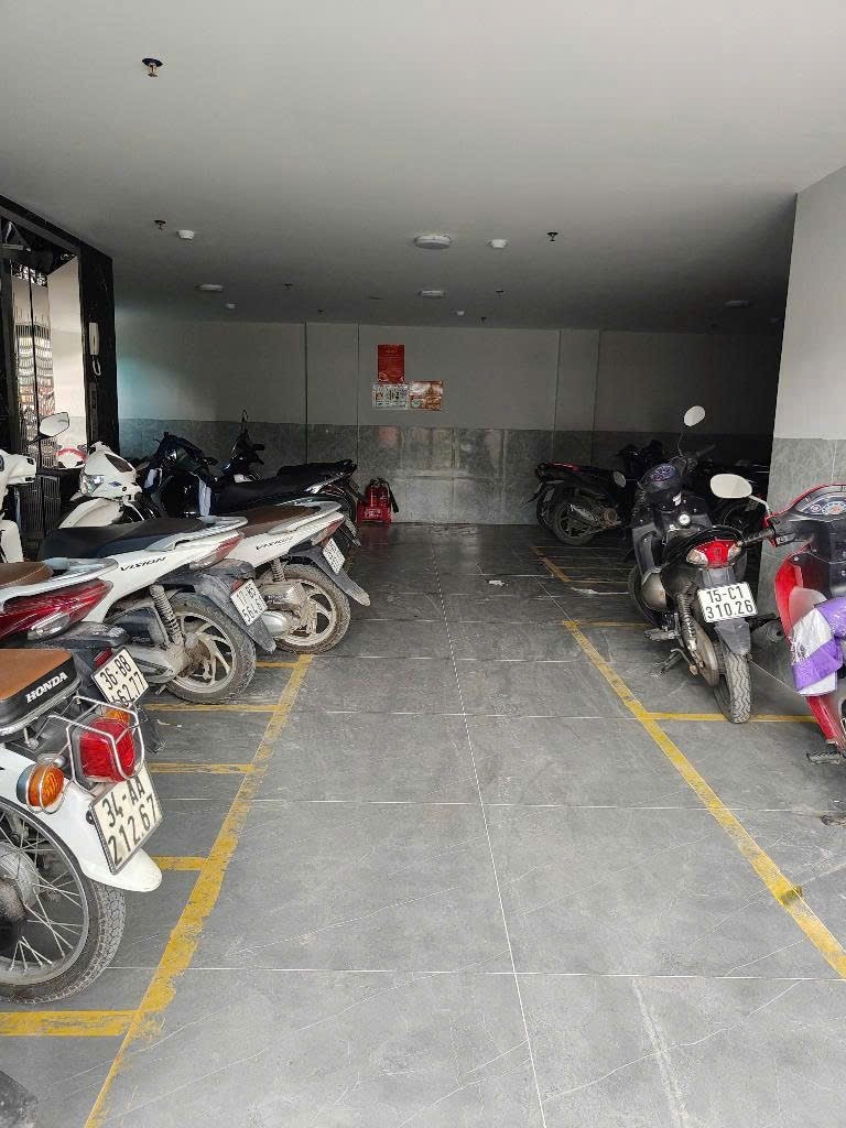 Tòa CCMN Mặt Phố Cự Lộc Thanh Xuân - 8 Tầng, Lô Góc Đẹp