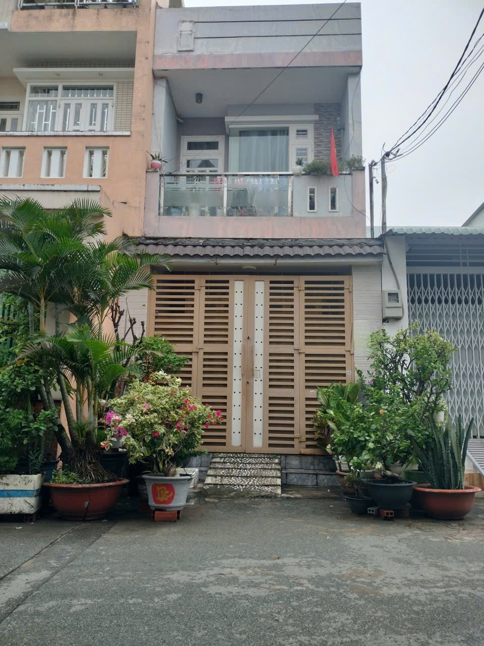 Bán Nhà 2 Tầng, 3 Phòng Ngủ, Hương Lộ 2, Bình Tân - Giá Tốt