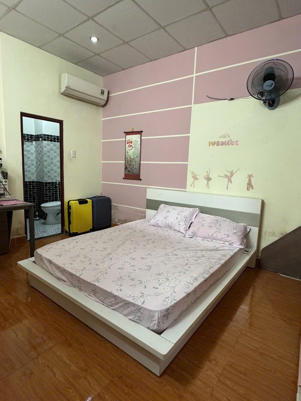 Bán Nhà 2 Tầng, 3 Phòng Ngủ, Hương Lộ 2, Bình Tân - Giá Tốt