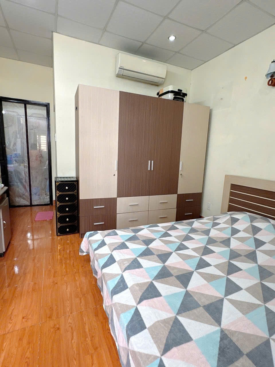 Bán Nhà 2 Tầng, 3 Phòng Ngủ, Hương Lộ 2, Bình Tân - Giá Tốt