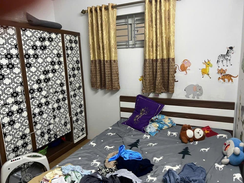 Căn Hộ 70m² Full Nội Thất, Giá Chỉ 2.7 Tỷ Tại Khu 6, B1.4 Hà Nội