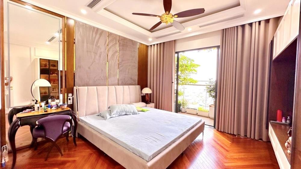 Căn hộ 3PN Sông Hồng Park View - 165 Thái Hà - View Cao - Full Đồ - Giá Tốt