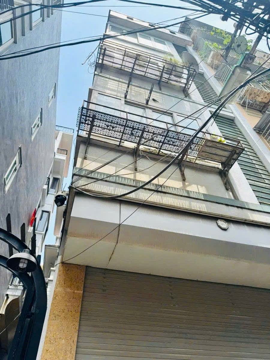 Nhà Góc 4 Tầng, Nội Thất 5 Sao, Vị Trí Đắc Địa Thanh Xuân - Giá 8.4 tỷ