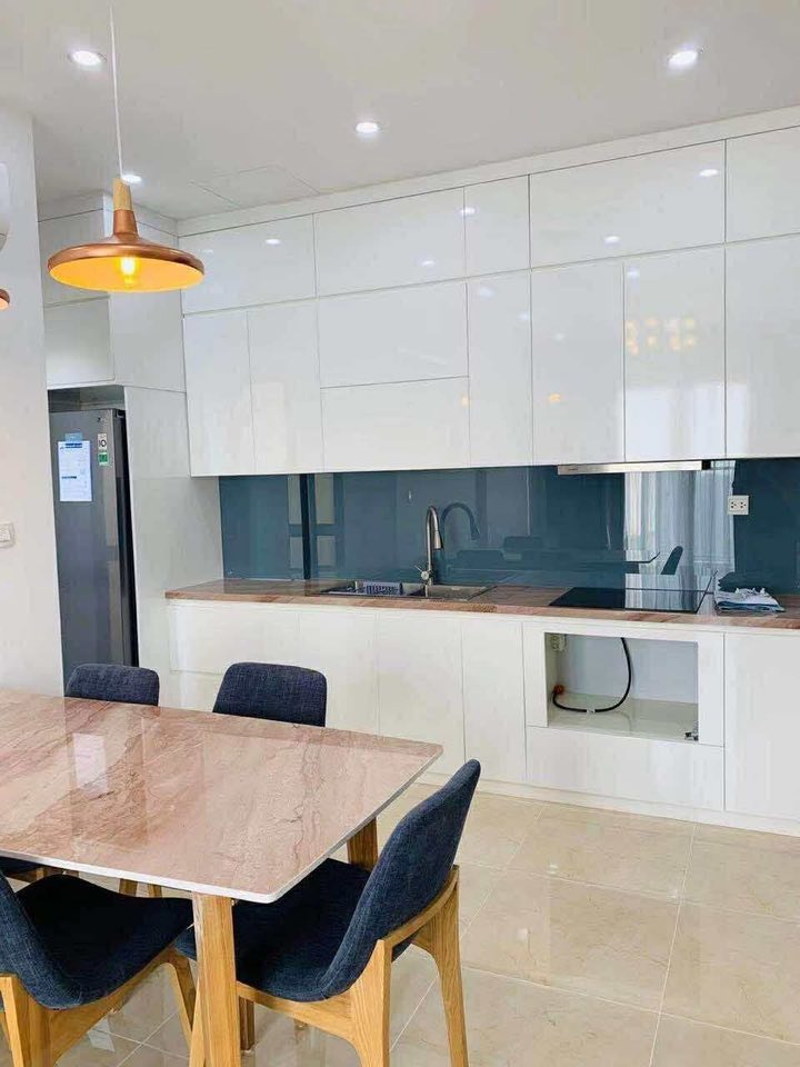 Bán Căn Hộ Vinhomes D’Capitale C6 - 2PN View Đẹp, Full Nội Thất