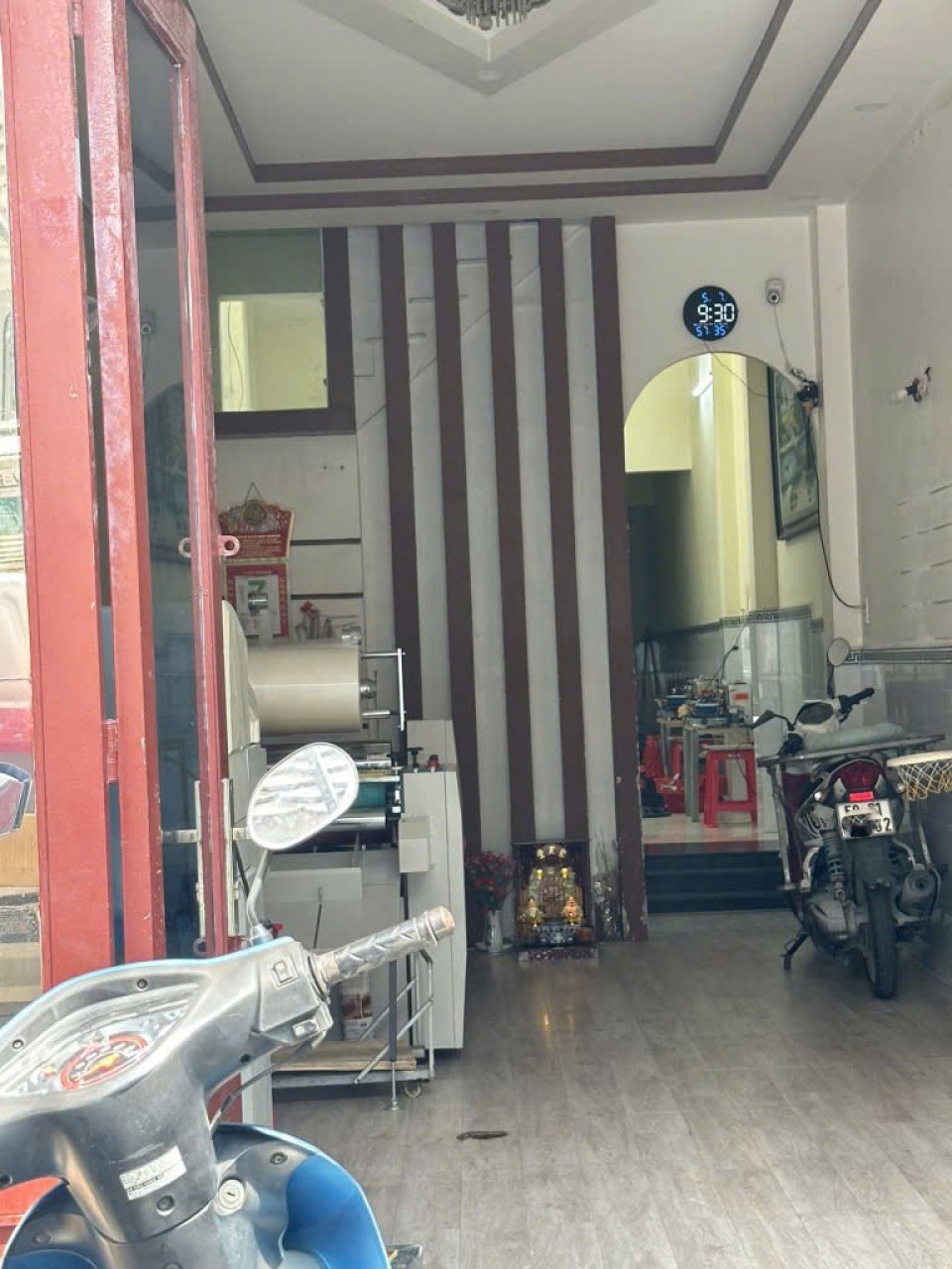 Nhà Mặt Tiền Trung Mỹ Tây 3, Quận 12 - 95m2, 2 Tầng, Ô Tô Né
