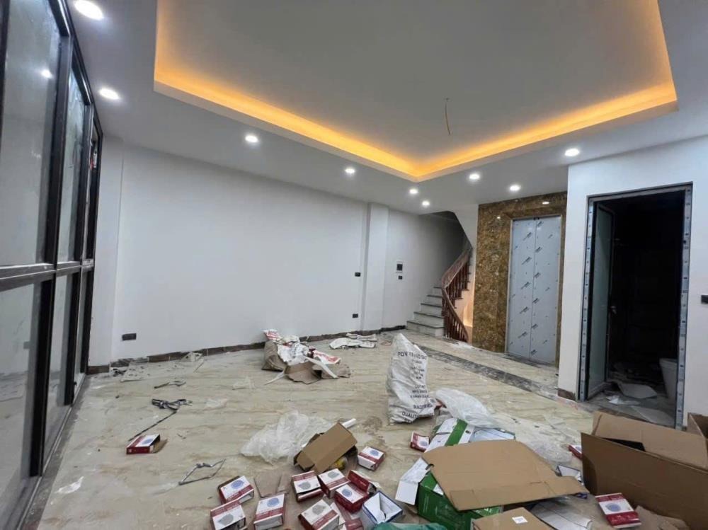 Bán nhà ngõ Vũ Tông Phan, Thanh Xuân - 50m², 7 tầng, Mặt tiền 4.8m - Giá 16 tỷ