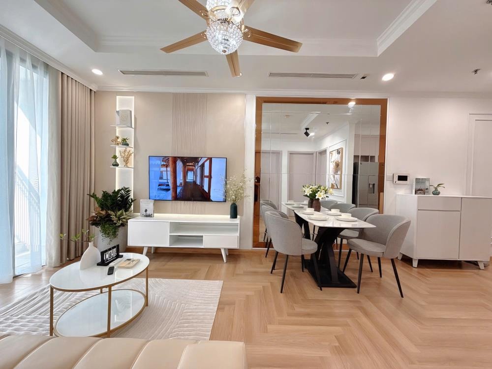 Bán Căn Hộ HC Golden City 148m² - 4PN, Giá 11 Tỷ (Thương Lượng)
