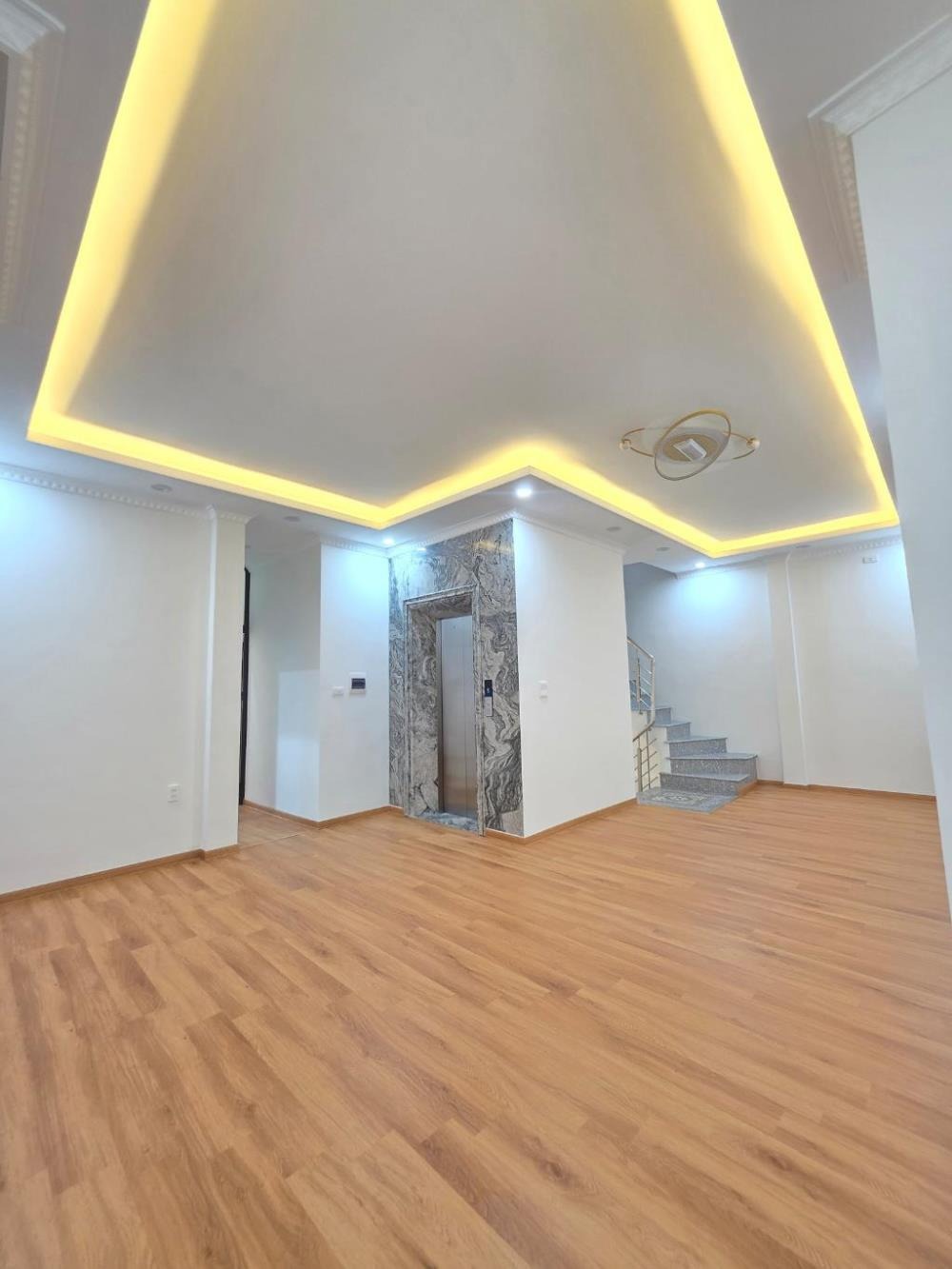 Bán nhà view hồ Hương Viên 75m2, 5 tầng, thang máy - 27.5 tỷ