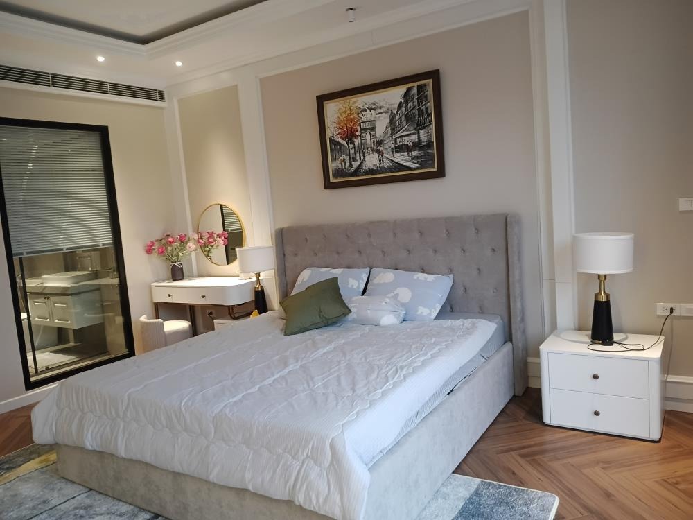Nhà Đàm Quang Trung - Ô Tô Đỗ Cửa - Thang Máy - Full Nội Thất - Giá 18.6 Tỷ