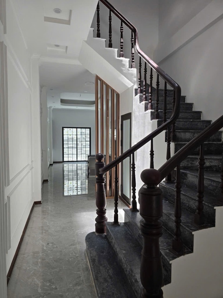 Bán nhà phố Vương Thừa Vũ, Thanh Xuân - 78.3m² - Giá Tốt