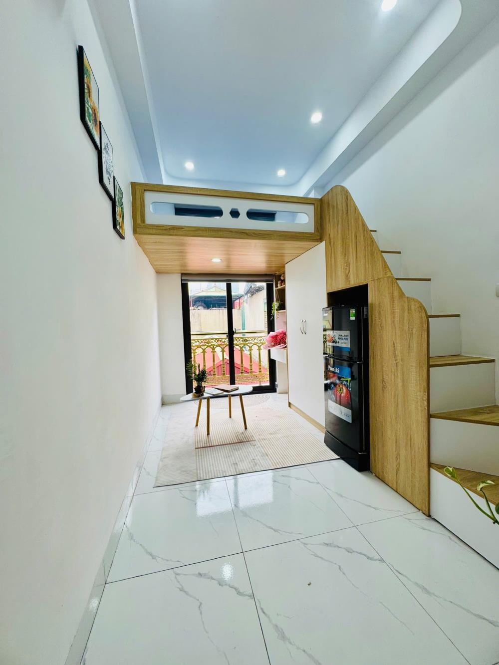Bán nhà 3 tầng Ngọc Hồi 98m² - 8.4 tỷ - Ngõ 255 Vĩnh Khang, ô tô tránh