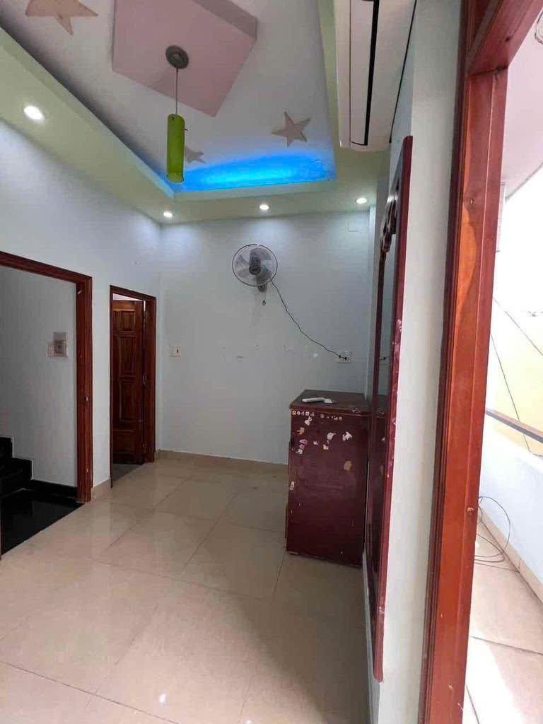 🏠 Cho Thuê Nhà Nguyên Căn 2PN Phú Nhuận - Sân Thượng, Giá Tốt - 13 Triệu