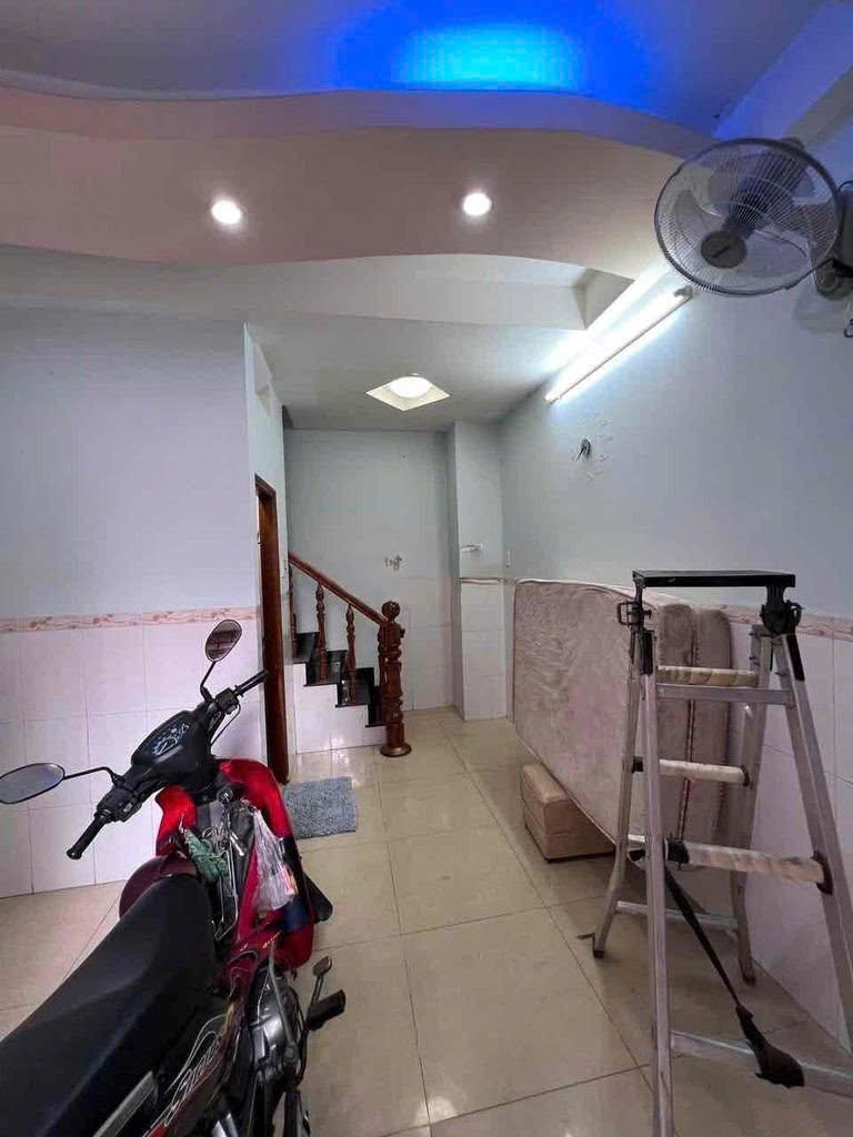 🏠 Cho Thuê Nhà Nguyên Căn 2PN Phú Nhuận - Sân Thượng, Giá Tốt - 13 Triệu