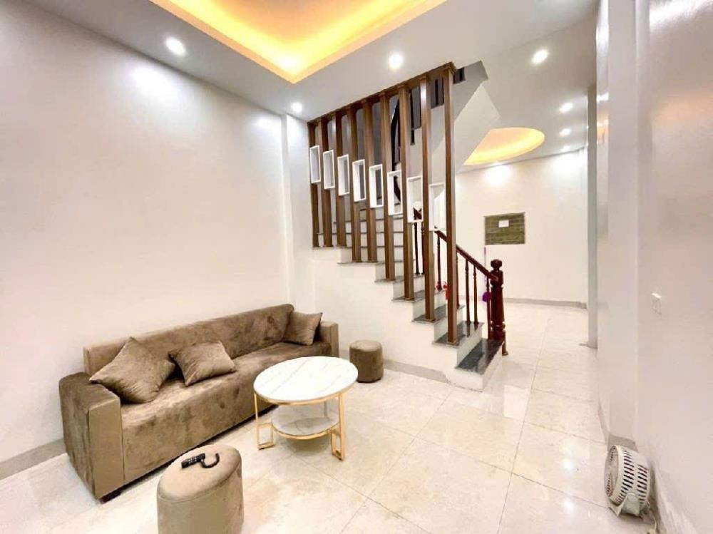 Bán nhà Minh Khai 41m2, Full Nội Thất, Giá 7 Tỷ - Vị Trí Đắc Địa