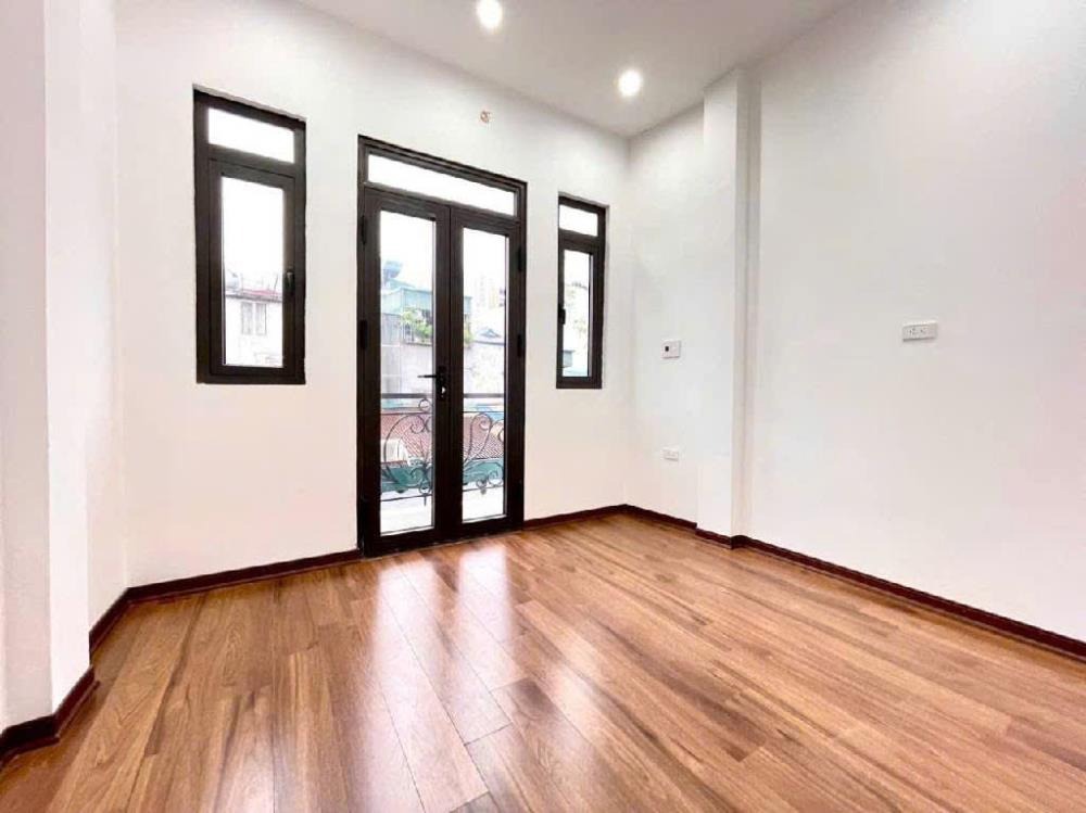 Bán nhà Minh Khai 41m2, Full Nội Thất, Giá 7 Tỷ - Vị Trí Đắc Địa