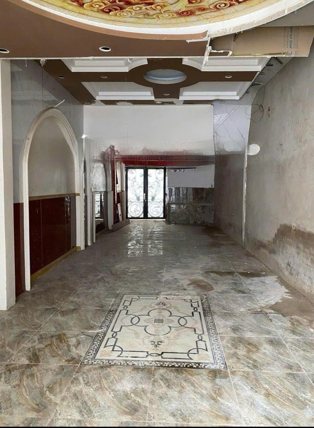 Bán Đất Nền, Nhà Cũ Gần Phạm Văn Đồng, Phường Linh Tây - Giá 4.7 Tỷ