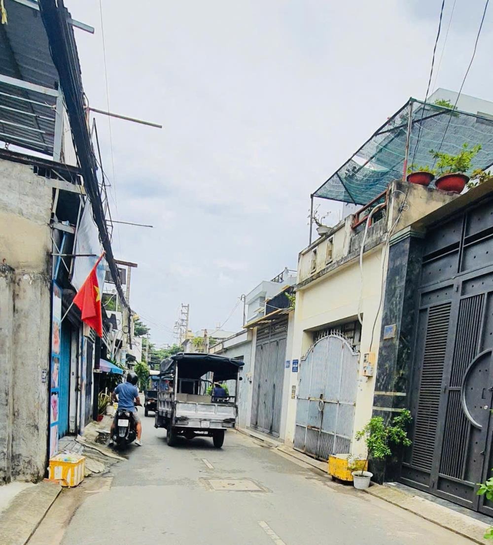 Bán Nhà Mặt Tiền 4 Tầng Bình Tân - Kinh Doanh Đắt Lộc - Giá 6.2 Tỷ