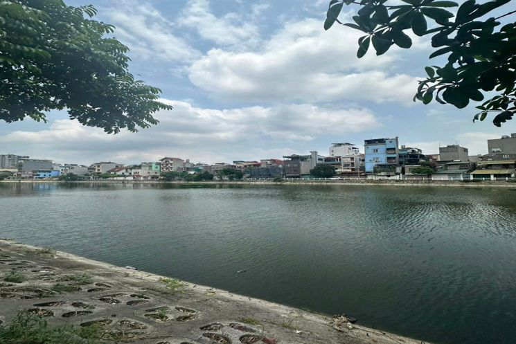 BÁN ĐẤT MẶT HỒ TAI TRÂU, GẦN MIPEC LONG BIÊN