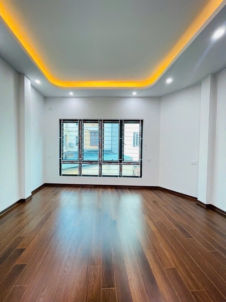 Bán nhà Kim Chung 50m2, 4 Tầng, Lô Góc - Giá 7.99 Tỷ