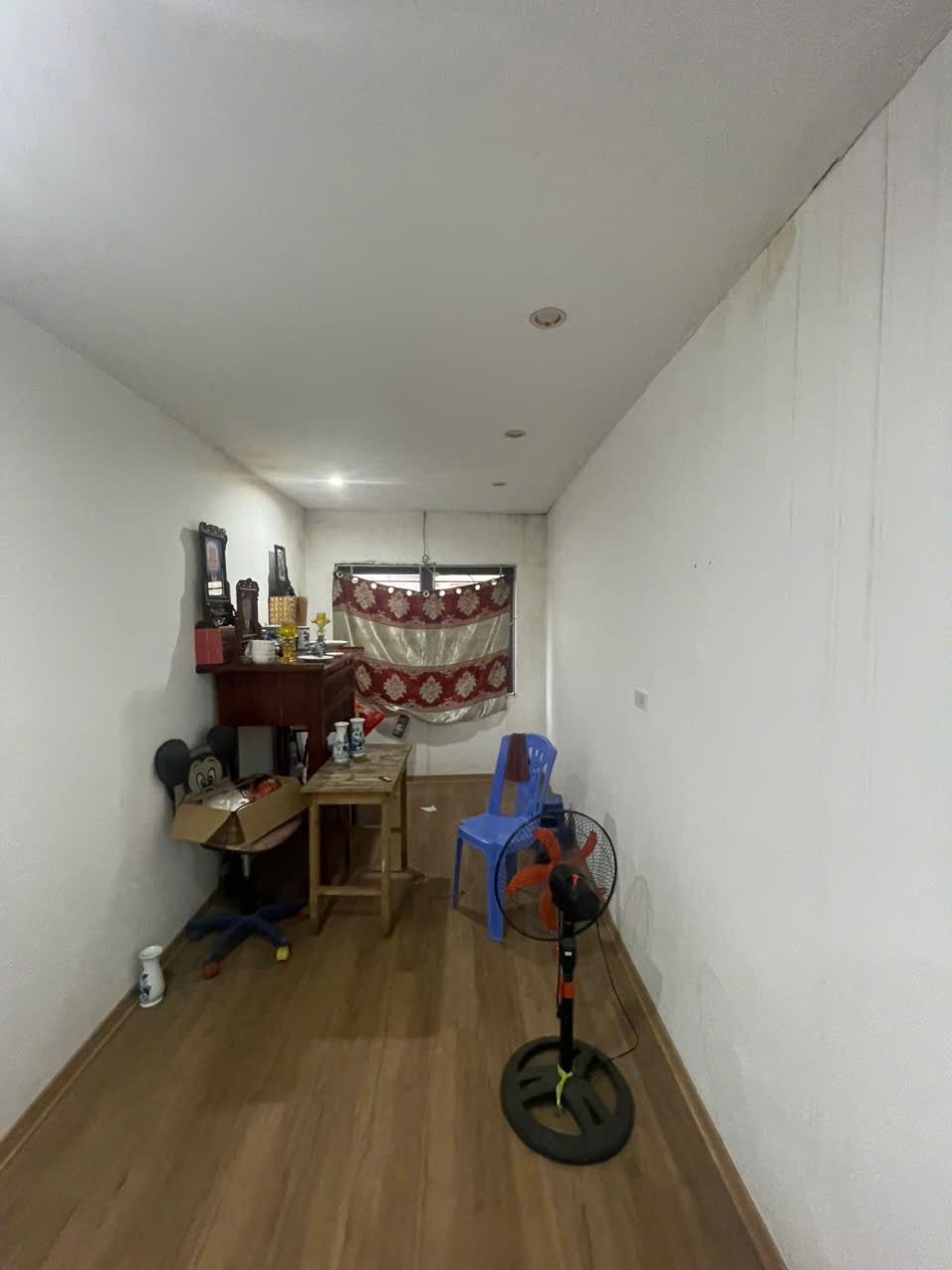 Bán Gấp Nhà Phố Trương Định - Hoàng Mai, 4 Tầng, Ô Tô Vào, Giá 5.4 Tỷ