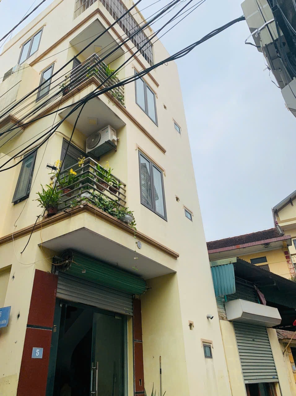 Nhà Phân Lô Hoàng Mai Kim Đồng - 61m² - 5 Tầng - Ô Tô Vào Nhà